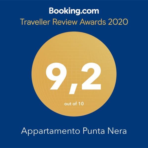 Appartamento Punta Nera La Maddalena  Buitenkant foto