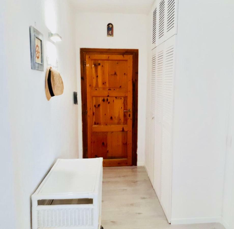 Appartamento Punta Nera La Maddalena  Buitenkant foto